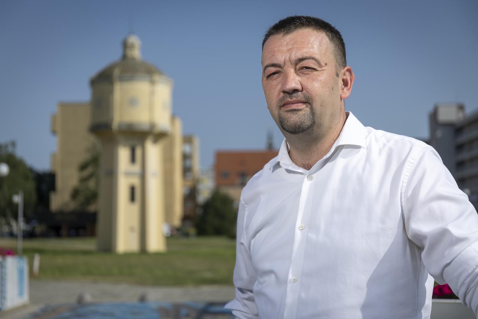 Marijan Pavliček
