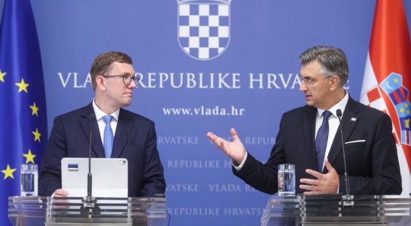 08.07.2025., Zagreb - Predsjednik Vlade Andrej Plenkovic  s predsjednikom Vlade Republike Estonije Kristenom Michalom dao je izjavu za medije. Photo: Slavko Midzor/PIXSELL