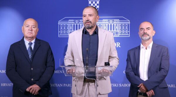 08.07.2025., Zagreb - Na konferenciji za medije o temi: "O koncertu i reakcijama" govorili su Igor Peternel, Damir Biloglav i Kresimir Cabaj. Photo: Patrik Macek/PIXSELL