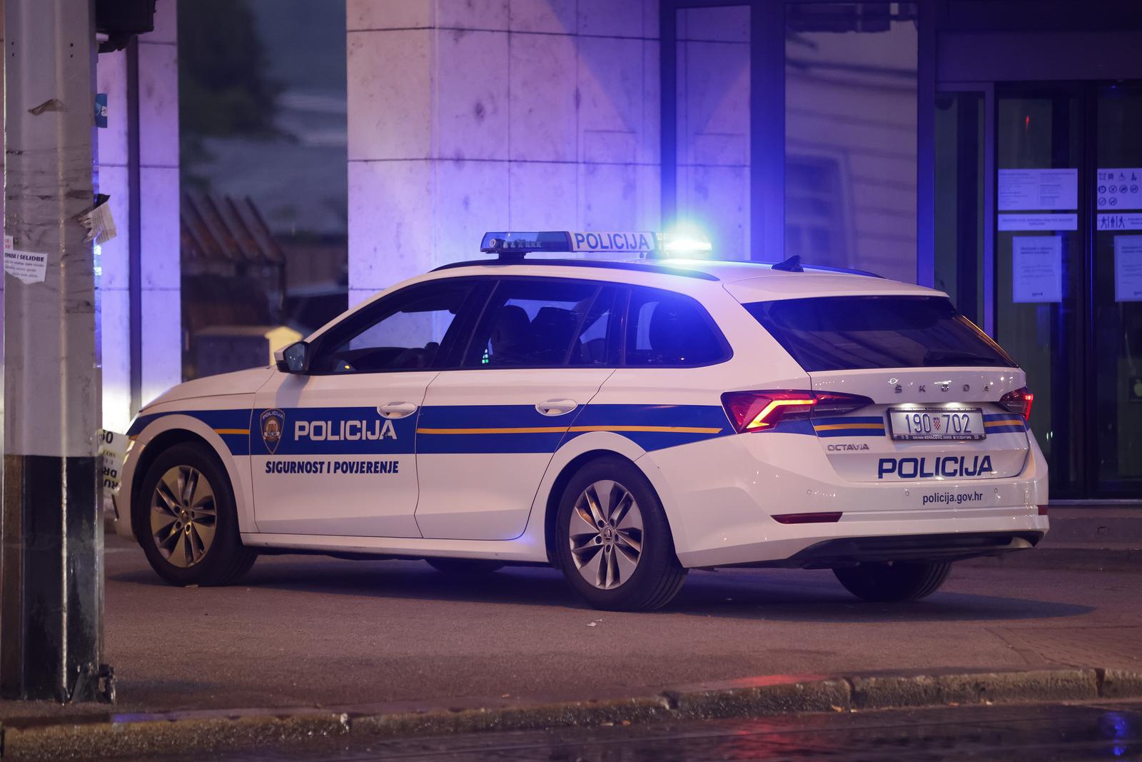 11.06.2025., Zagreb - Na krizanju Selsske ceste, Ilice i Ulice Sveti Duh dogodila se prometna nesreca. U jednom od automobila bio je ministar Anusic sa svojim osiguranjem. Ministar je prosao bez ozljeda, ali ozlijedjenih osoba ima u drugom automobilu. Zbog nesrece privremeno je obustavljen tramvjaski promet Ilicom. Photo: Luka Stanzl/PIXSELL