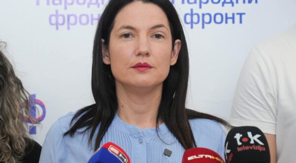 12.08.2024., ured Narodnog fronta, Banja Luka (BiH) - Jelena Trivic, jedna od clanica oporbe u RS i predsjednica stranke Narodni front, optuzila je Draska Stanivukovica, nekadasnjeg stranackog kolegu i aktualnog gradonacelnika Banja Luke, da lazira poziv na nemire u Banja Luci pod logom njene stranke. Stanivukovic je ostao u stranci PDP, a oboje su kandidati za gradonacelnika Banja Luke na narednim lokalnim izborima. Poziv na nemire se odnosi na vecerasnji prosvjed stanovnika banjaluckog naselja Aleja zbog promjene regulacijskog plana gdje je umjesto ranije planirane skole sada predvidjena izgradnja stambene zgrade za sto stanovnici ovog naselja optuzuju Stanivukovica. Photo: Dejan Rakita/PIXSELL