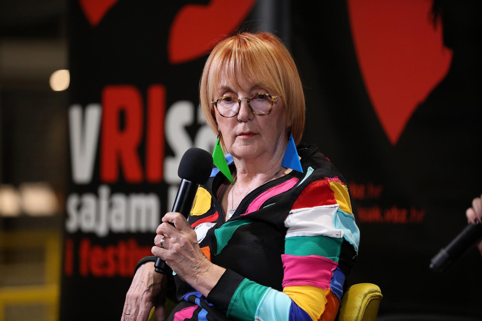 13.09.2021., Rijeka - 14. Rijecki sajam knjiga i festival autora vRIsak u Exportdrvu. Predstavjlanje Vedrane Rudan i njene knjige Puding od vanilije. Sudjeluje Ivana Bodrozic.rPhoto: Goran Kovacic/PIXSELL
