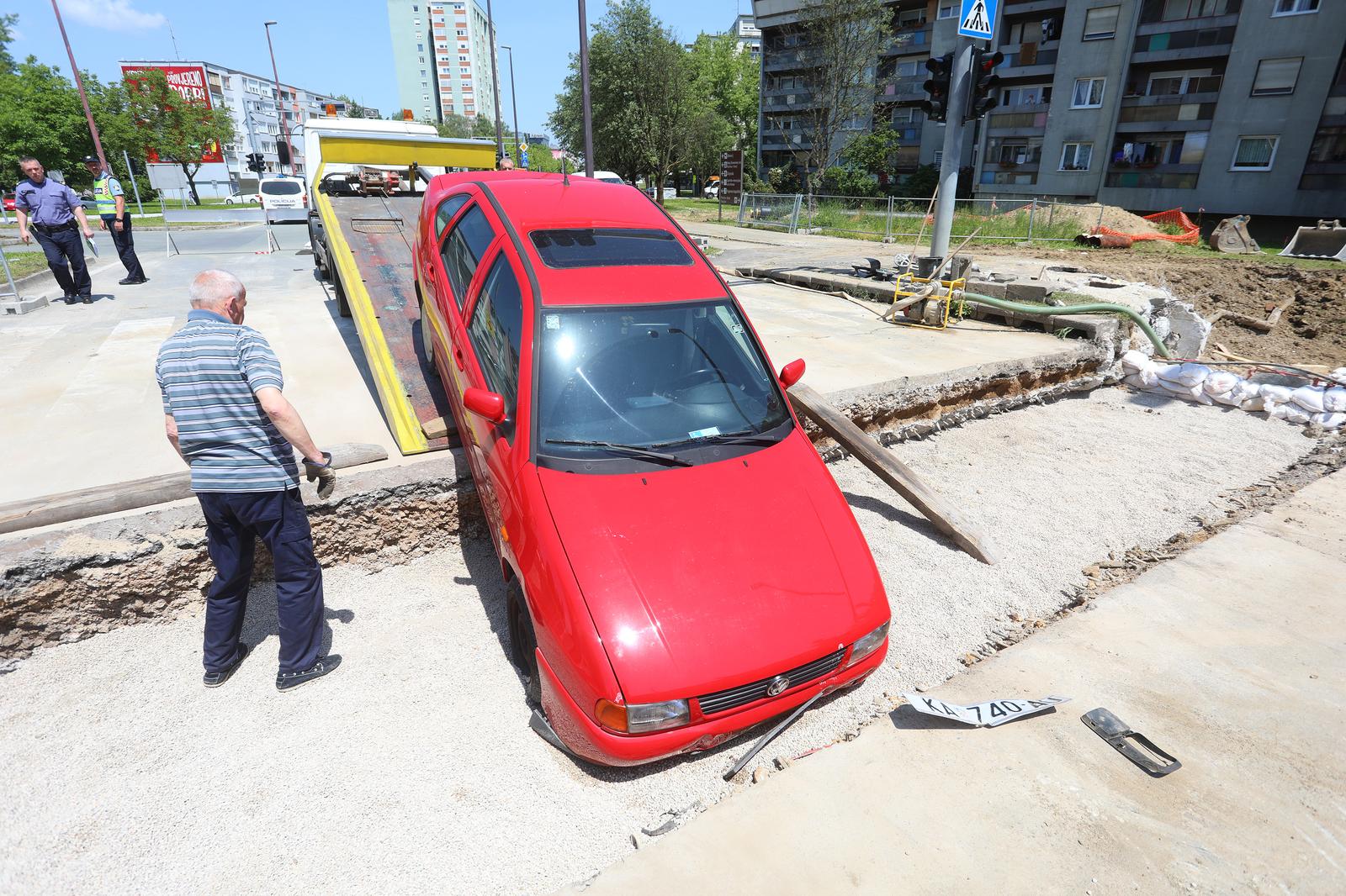 Stariji vozač
