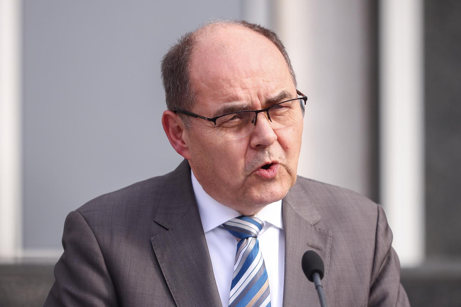25.02.2025., Sarajevo, Bosna i Hercegovina - Visoki predstavnik u BiH Christian Schmidt odrzao je izvanrednu konferenciju za medije uoci presude Miloradu Dodiku. Photo: Armin Durgut/PIXSELL