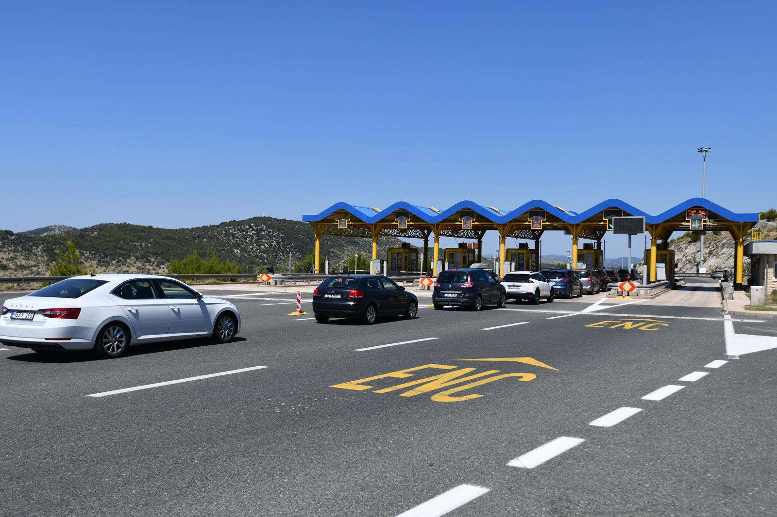 Cestarina