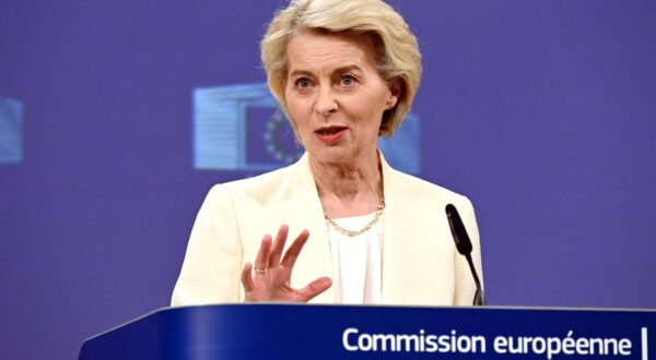 16 July 2025, Belgium, Brüssel: Ursula von der Leyen, President of the European Commission, speaks at a press conference. Von der Leyen presented the Commission's proposals for the EU budget. Photo: Ansgar Haase/dpa Photo: Ansgar Haase/DPA