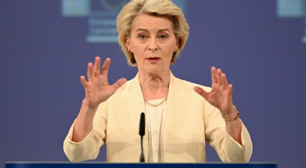 16 July 2025, Belgium, Brüssel: Ursula von der Leyen, President of the European Commission, speaks at a press conference. Von der Leyen presented the Commission's proposals for the EU budget. Photo: Ansgar Haase/dpa Photo: Ansgar Haase/DPA