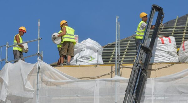 21.05.2025., Sibenik - Radovi na energetskoj obnovi sibenskog kazalista. Photo: Hrvoje Jelavic/PIXSELL