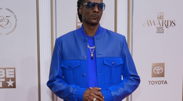 Snoop Dogg arrives at the BET Awards on Monday, June 9, 2025, at the Peacock Theater in Los Angeles. (Photo by Jordan Strauss/Invision/AP) 2025 BET Awards - Arrivals