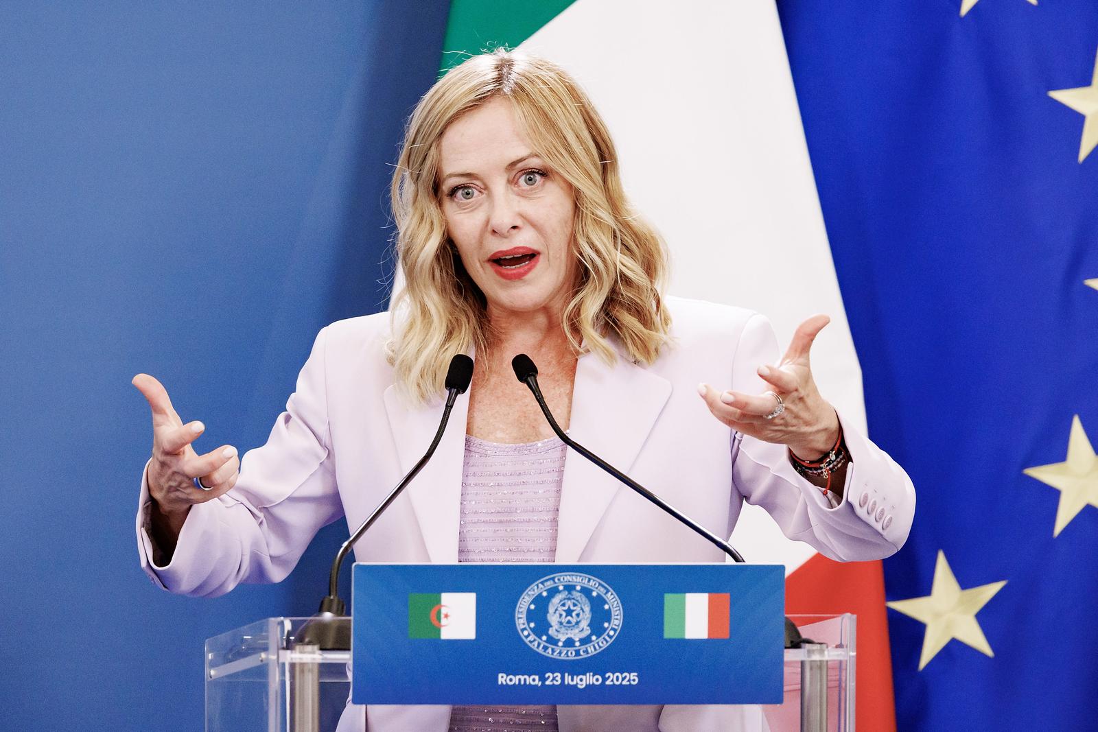 23.07.2025, Villa Doria Pamphilj, Rom, ITA, Regierungsgipfel zwischen Italien und Algerien, im Bild Italiens Ministerpräsidentin Giorgia Meloni // Italian Prime Minister Giorgia Meloni during the government summit between Italy and Algeria at the Villa Doria Pamphilj in Rom, Italy on 2025/07/23. EXPA Pictures © 2025, PhotoCredit: EXPA/ laPresse/ Roberto Monaldo
 
 *****ATTENTION - for AUT, SUI, CRO, SLO only***** Photo: EXPA/ laPresse/ Roberto Monaldo/EXPA