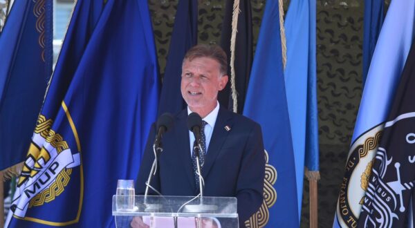 Knin, 05.08.2025. - Obiljeavanje Dana pobjede i domovinske zahvalnosti, Dana hrvatskih branitelja i 30. obljetnice Vojno-redarstvene operacije "Oluja". Na fotografiji Gordan Jandrokoviæ. foto HINA/ Mario STRMOTIÆ/ ms