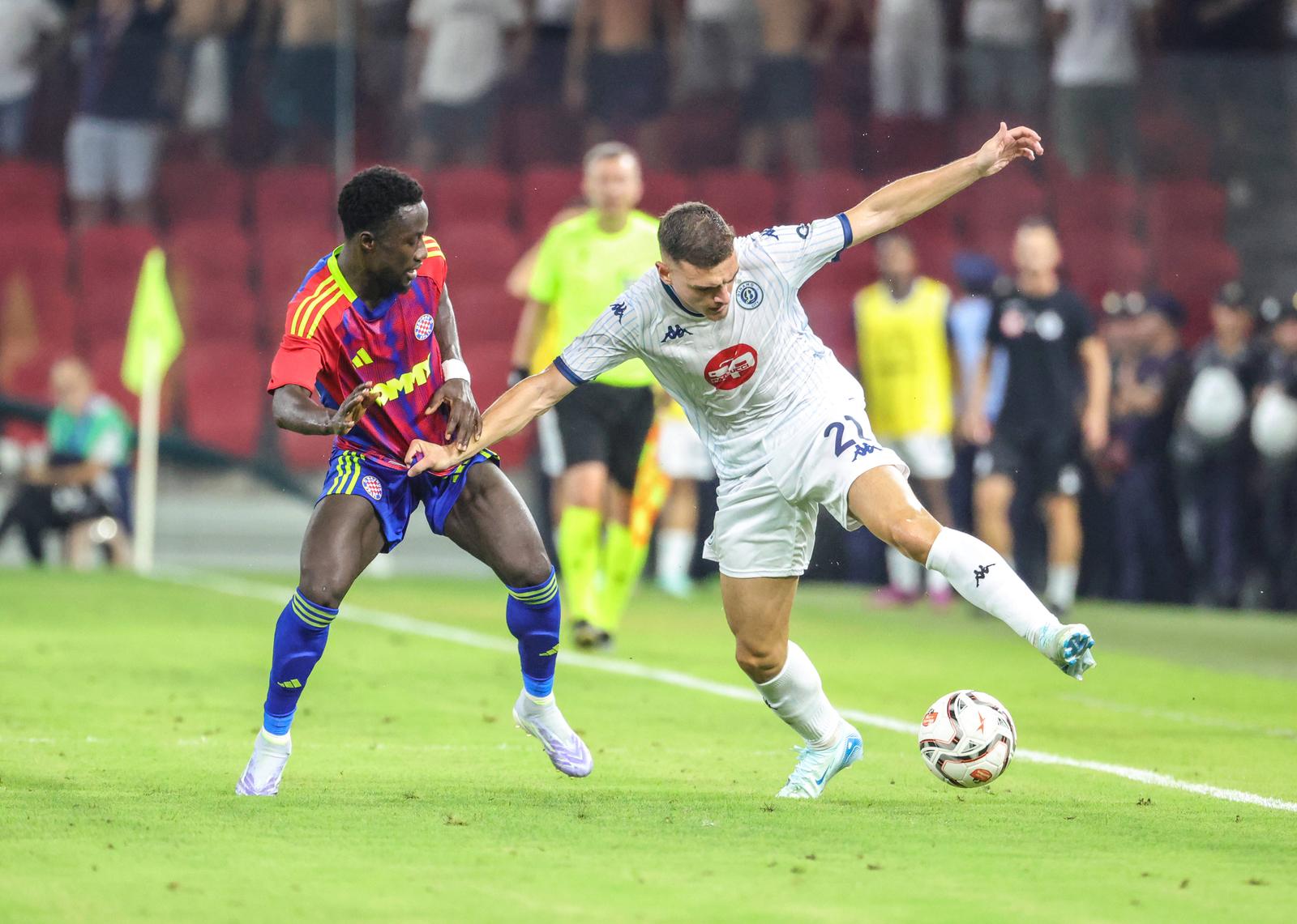 UEFA Europa Conference League Dinamo City vs Hajduk Split Klevi Qefalia of Dinamo City and Abdoulie Sanyang of Hajduk Split in action during third qualifying round, 2nd leg UEFA Europe Conference League soccer match between Dinamo City and Hajduk Split at Arena Kombetare Stadium in Tirana, Albania on August 14, 2025. Tirana Albania Copyright: xMatrixxImages/ArmandoxBabanix Photo: IMAGO/Matrix Images/Armando Babani/IMAGOSPORT