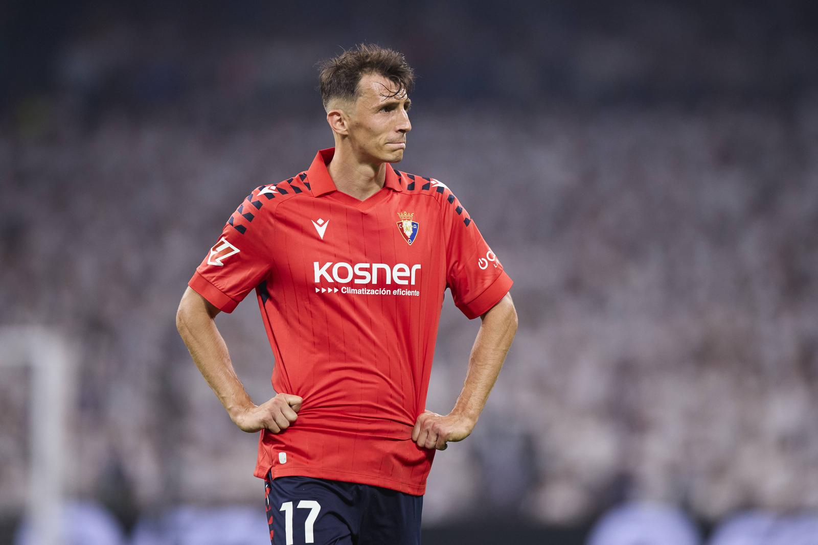 Real Madrid CF v CA Osasuna - LaLiga EA Sports Ante Budimir of CA Osasuna looks on during the LaLiga EA Sports match between Real Madrid CF and CA Osasuna at Santiago Bernabeu on August 19, 2025, in Madrid, Spain. Madrid Santiago Bernabeu Madrid Spain RL_RMCFvCAO_000227 Copyright: xRicardoxLarreinax Photo: IMAGO/Ricardo Larreina/IMAGOSPORT