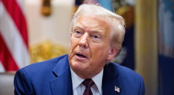 United States President Donald J Trump participates in a Cabinet Meeting in the Cabinet Room of the White House in Washington, DC, US, on Tuesday, August 26, 2025. Copyright: xAaronxSchwartzx/xPoolxviaxCNPx/MediaPunchx Photo: IMAGO/Aaron Schwartz / Pool via CNP /MediaPunch/IMAGOSTOCK&PEOPLE