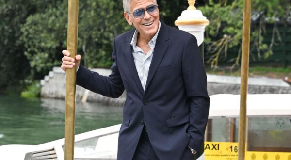 Venice, 82nd Venice International Film Festival 2025 - Day 1 - Arrivals at the Excelsior Hotel pier - Pictured: George Clooney (Photo by Manuele Mangiarotti / ipa-agency.net/IPA/Sipa USA) Photo: IPA/SIPA USA