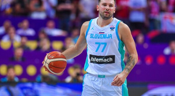 *** World Rights Except France and Poland *** 2025.08.28 Katowice
Koszykowka Mezczyzn FIBA Eurobasket 2025 Grupa D Sezon 2025
Slowenia - Polska
N/z Luka Doncic
Foto Marcin Bulanda / PressFocus

2025.08.28 Katowice
Basketball Men FIBA EuroBasket 2025 Phase Group D Belgium France Season 2025
Slowenia - Polska
Luka Doncic
Credit: Marcin Bulanda / PressFocus Photo: PressFocus/SIPA USA