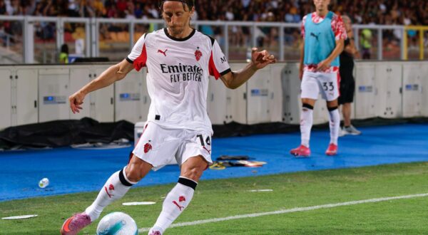 Luka Modric of AC Milan  during  US Lecce vs AC Milan, Italian soccer Serie A match in Lecce, Italy, August 29 2025 (Photo by Emmanuele Mastrodonato/IPA Sport / ipa-agency.net/IPA/Sipa USA) Photo: IPA/SIPA USA