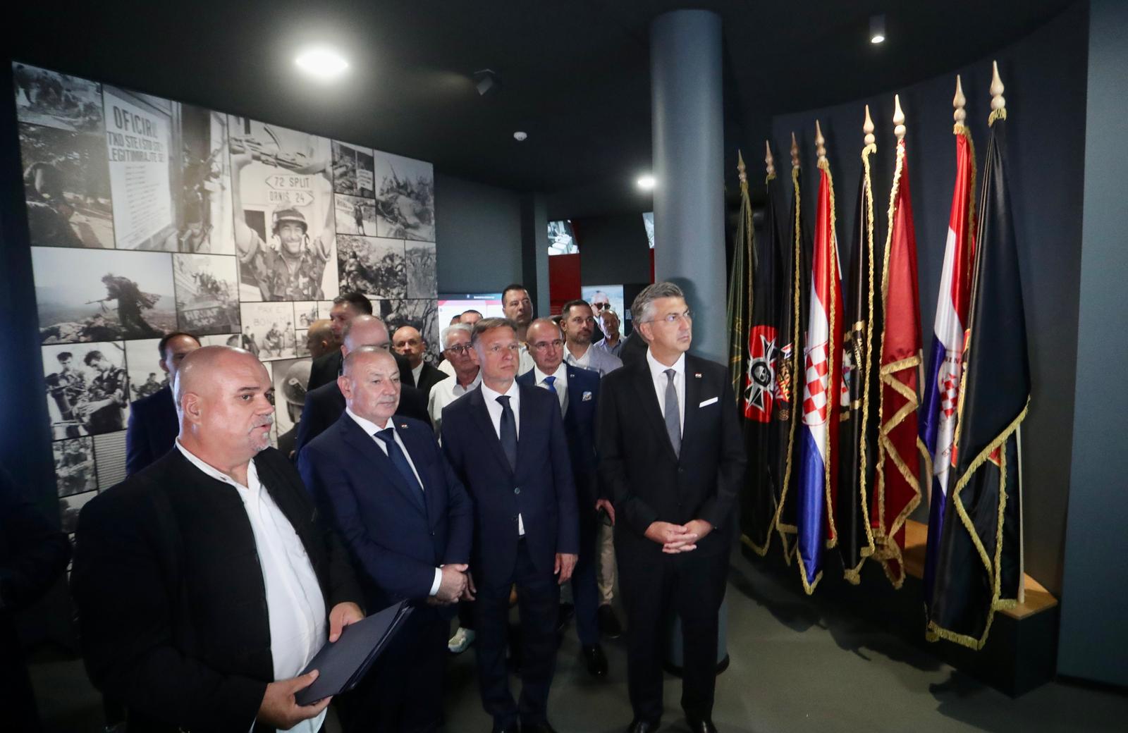 03.08.2025.,Sinj-Svecano otvoren Spomen prostor hrvatskih branitelja Sinja i Cetinskog kraja.Na svecanosti su uz domacine prisustvovali predsjsdnik Sabora Gordan Jandrokovic,Premijer Andrej Plenkovic, ministar branitelja Tomo Medved i mnogoborojni ministri i ostali uzvanici. Photo: Ivo Cagalj/PIXSELL