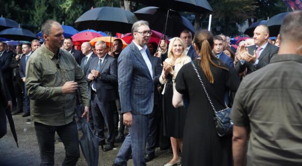 03, August, 2025, Sremski Karlovci - A ceremony was held at Branko Radicevic Square in Sremski Karlovci to mark the Day of Remembrance for All Victims and Exiled Serbs in the Armed Storm Action. Aleksandar Vucic. Photo: Antonio Ahel/ATAImages

03, avgust 2025, Sremski Karlovci - Na Trgu Branka Radicevica u Sremskim Karlovcima odrzana je ceremonija obelezavanja Dana secanja na sve stradale i prognane Srbe u oruzanoj akciji Oluja. Photo: Antonio Ahel/ATAImages Photo: Antonio Ahel/ATAImages/PIXSELL/PIXSELL