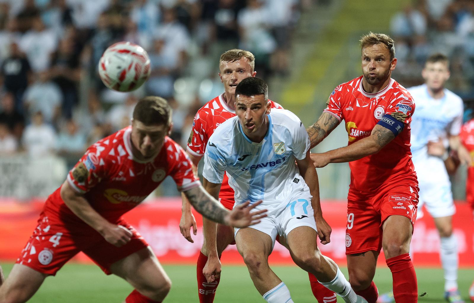 06.08.2025., stadion HNK Rijeka, Rijeka - Prva utakmica treceg kola kvalifikacija za ulazak u UEFA Europsku ligu, HNK Rijeka - Shelbourne F.C. Jonathan Lunney, Ante Matej Juric , Paddy Barrett Photo: Nel Pavletic/PIXSELL