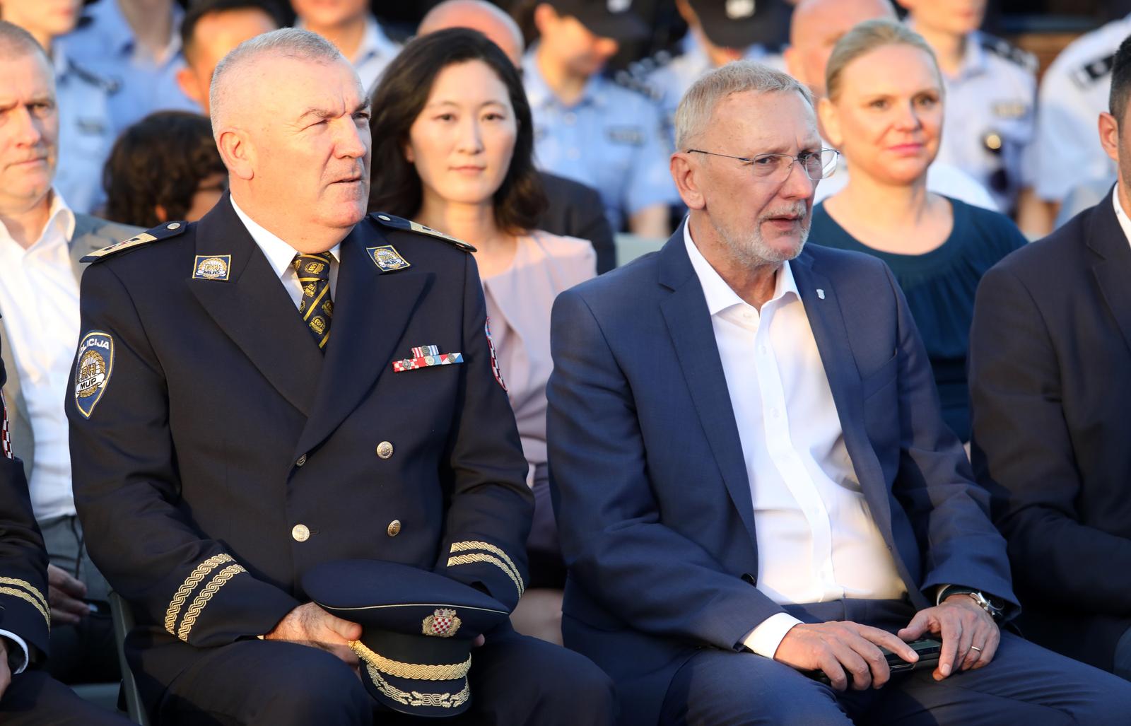 17.07.2023., Sibenik - U Sibeniku na Tvrdjavi Barone potpredsjednik Vlade i ministar unutarnjih poslova dr. sc. Davor Bozinovic nazocio je svecanom otvorenju projekta „Sigurna turisticka destinacija 2023.“. Na svecanosti su se prigodno obratili potpredsjednik Vlade i ministar unutarnjih poslova dr. sc. Davor Bozinovic, glavni ravnatelj policije Nikola Milina te direktor Hrvatske turističke zajednice ujedno izaslanik ministrice turizma i sporta Kristjan Stanicic.  

  Photo: Dusko Jaramaz/PIXSELL