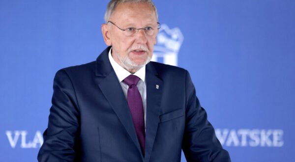 Davor Božinović