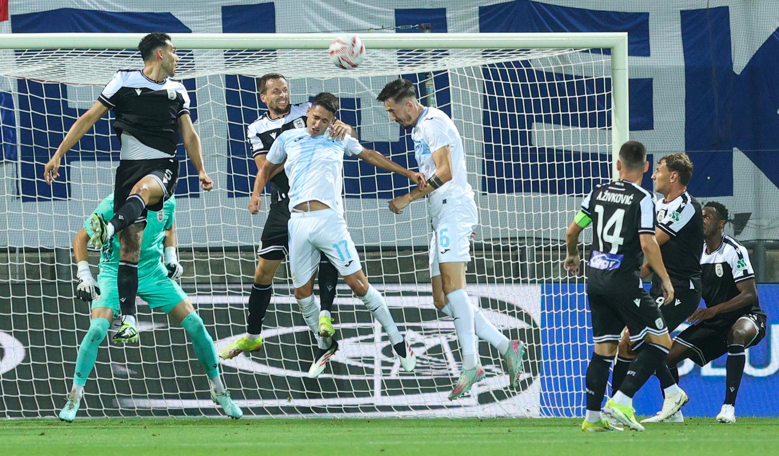 21.08.2025., stadion HNK Rijeka, Rijeka - Prva utakmica doigravanja za ulazak u UEFA Europsku ligu, HNK Rijeka - PAOK. Tomasz Kedziora, Luka Menalo,Fedor Chalov Photo: Nel Pavletic/PIXSELL