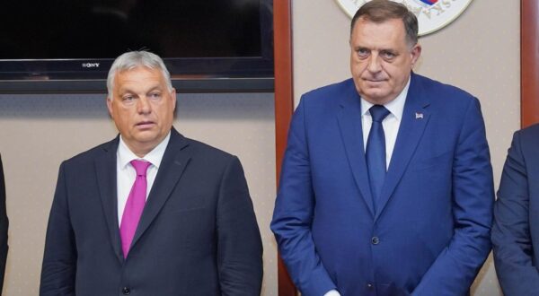 22.06.2023., Administrativni centar Vlade RS, Banjaluka (BiH) – Premijer Republike Srpske Radovan Viskovic i madjarski ministar vanjskih poslova Peter Sijarto (Peter Sziarto) potpisali su danas u Banjaluci Zajednicku izjavu o suradnji Republike Srpske i Vlade Madjarske. Nakon potpisivanja izjave, odrzana je pres konferencija na kojoj su se obratili Milorad Dodik, predsjednik RS, i Viktor Orban, premijer Madjarske.  Photo: Dejan Rakita/PIXSELL