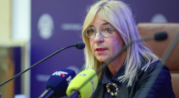 22.10.2024., Zagreb - Konferencija za medije u Ravnateljstvu policije povodom Europskog mjeseca kiberneticke sigurnosti. pravobraniteljica za djecu Helenca Pirnat Dragicevic Photo: Sanjin Strukic/PIXSELL