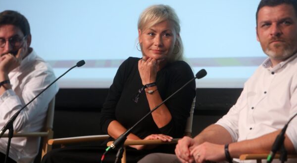 24.09.2021., Rovinj -  Weekend Media Festival, dvorana produzeni vikend. Predavanje Junaci naseg doba - istrazivacki novinari. Sudionici panela Mato Barisic, Danka Derifaj, Drago Hedl, Denis Mahmutovic, Ivan Pandzic, moderator Petar Stefanic.rPhoto: Kristina Stedul Fabac/PIXSELL
