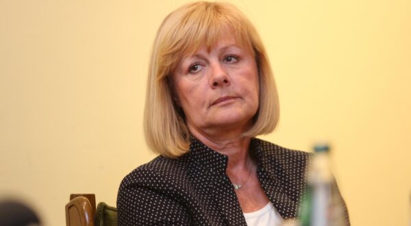 24.10.2017., Zagreb - Na tribini "Zenski glas utorkom od 19" o zenama i snaznijem javnom angazmanu sudjelovale bivsa premijerka Jadranka Kosor, bivsa ministrica obrane Zeljka Antunovic, komunikacijska strucnjakinja Ankica Mamic i moderatorica Mladenka Saric.rPhoto: Matija Habljak/PIXSELL