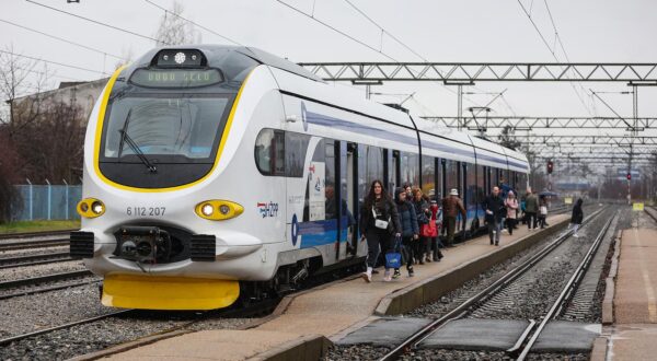 27.02.2025., Zeljeznicki kolodvor Sesvete, Sesvete, Zagreb - Zeljeznicki kolodvor Sesvete. Photo: Goran Stanzl/PIXSELL