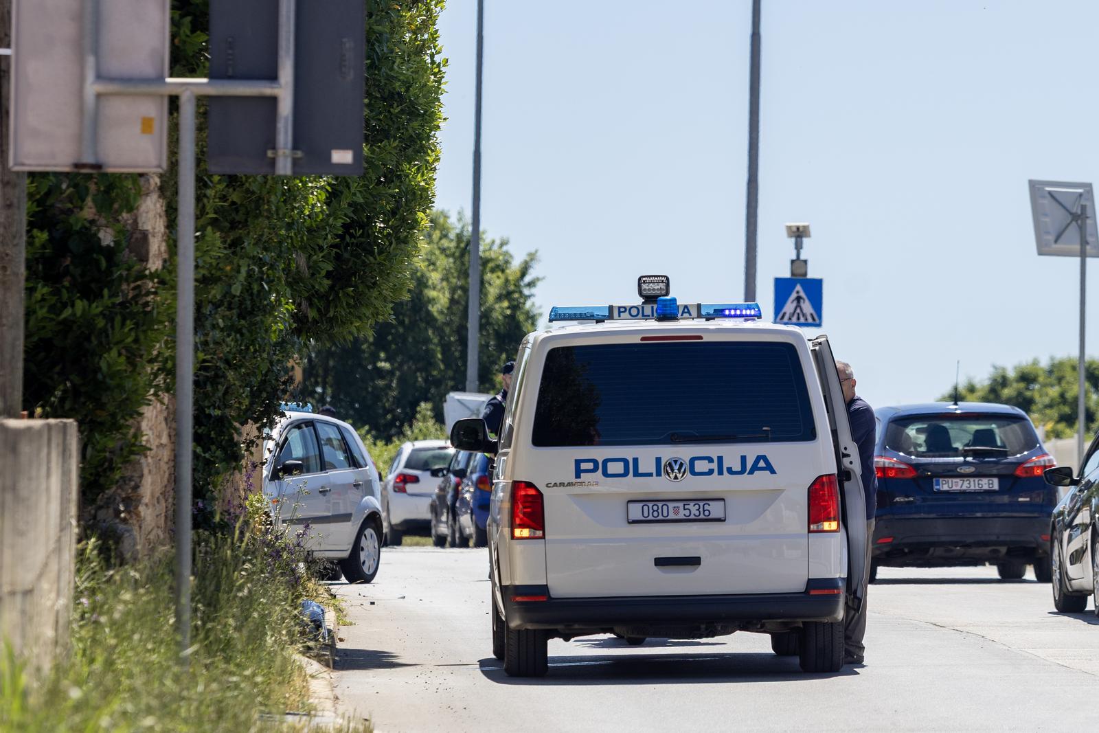 31.05.2025., Pula - Prometna nesreca u Medulinskoj ulici prilikom koje je preminula putnica. U tijeku je ocevid. Photo: Srecko Niketic/PIXSELL