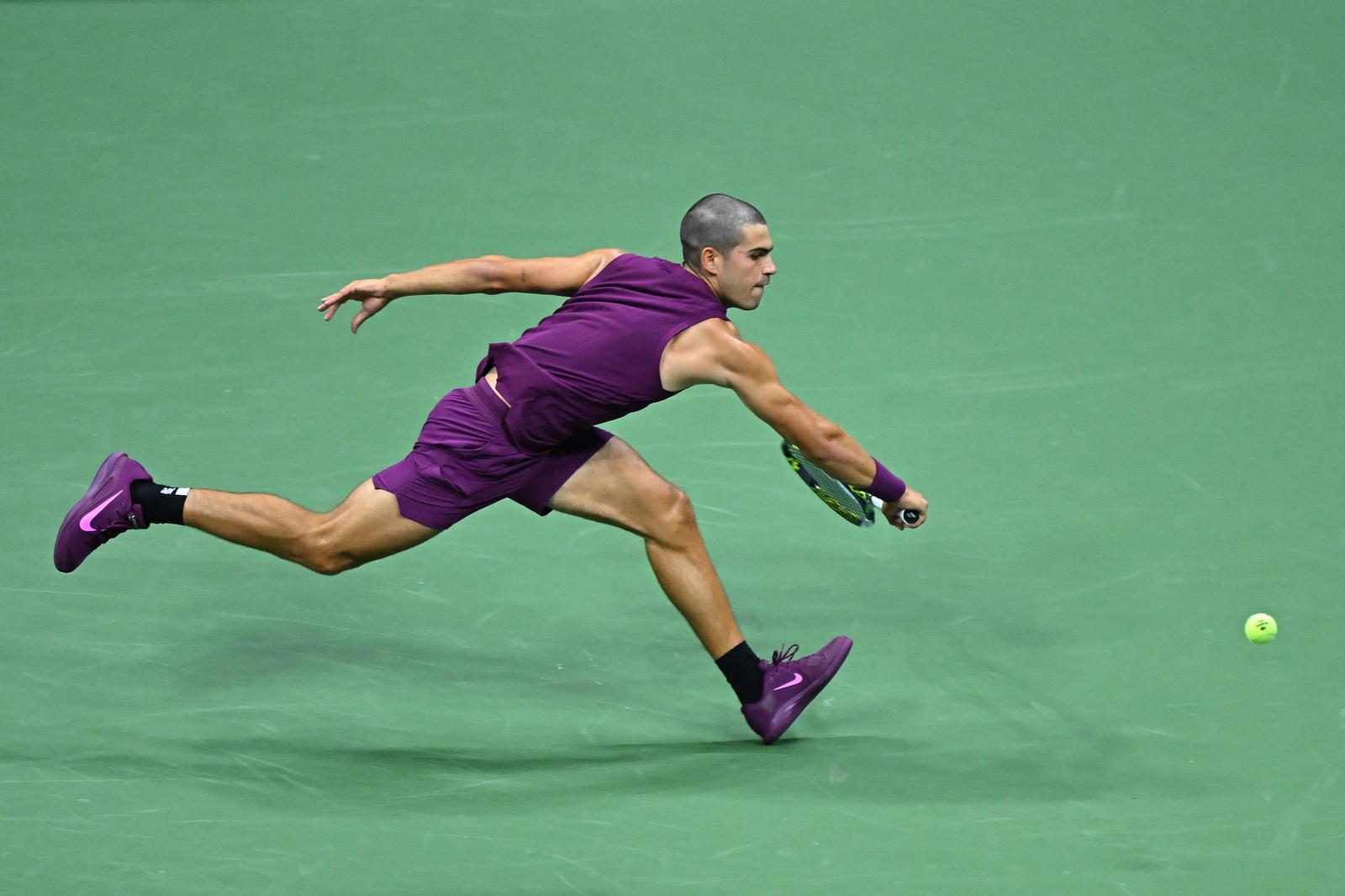Carlos Alcaraz (ESP) during his first round match at the 2025 US Open at Billie Jean National Tennis Center in New York City, NY, USA, on August 25, 2025. Photo by Corinne Dubreuil/ABACAPRESS.COM Photo: Dubreuil Corinne/ABACA/ABACA