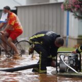 29.07.2010., Umag - Jaki pljusak s grmljavinom zahvatio je u popodnevnim satima Umag.rPhoto: Slavko Midzor/PIXSELL