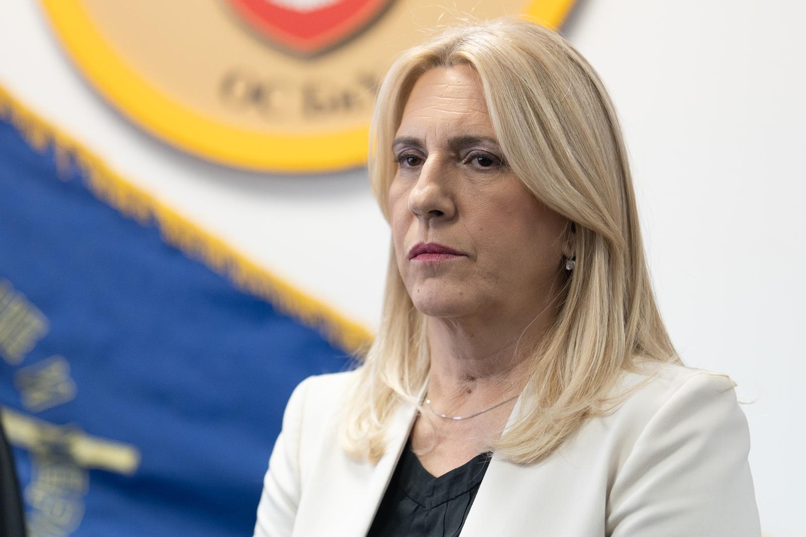 13.01.2025., kasarna Kozara, Banja Luka (BiH) - U kasarni "Kozara" u Banjaluci odrzan je svecani prijem povodom pravoslavnog Bozica, kojem prisustvuju najvisi zvanicnici RS i predstavnici Srpske u zajednickim institucijama BiH, a koji organizuju zamjenik ministra odbrane u Savjetu ministara Aleksandar Goganovic i Kancelarija pravoslavnog dusebriznistva Ministarstva odbrane.
Photo: Dejan Rakita/Pixsell Photo: Dejan Rakita/PIXSELL/PIXSELL