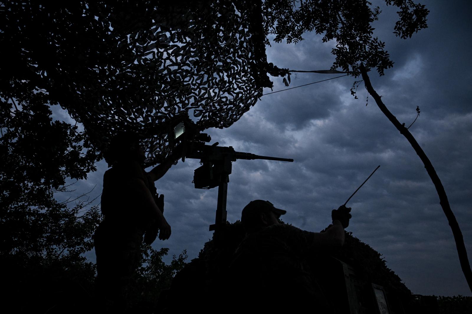 Soldiers of a mobile fire team of Ukraines 31st Mechanized Brigade are on duty while on a mission in the Zaporizhzhia direction at night, Ukraine, July 11, 2025.(Photo by Dmytro Smolienko/Ukrinform) (Photo by Ukrinform/Ukrinform/Sipa USA) Photo: UKRINFORM/SIPA USA