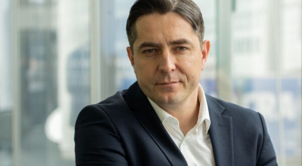 Marko VESLIGAJ in the EP in Brussels