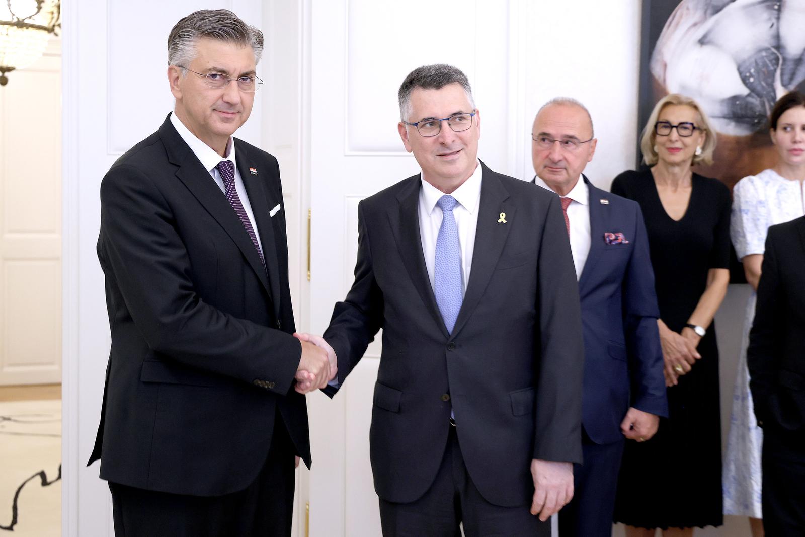 09.09.2025., Zagreb - Predsjednik Vlade Andrej Plenkovic primio je danas u Banskim dvorima ministra vanjskih poslova Drzave Izrael Gideona Moshea Sa'ara. Photo: Patrik Macek/PIXSELL
