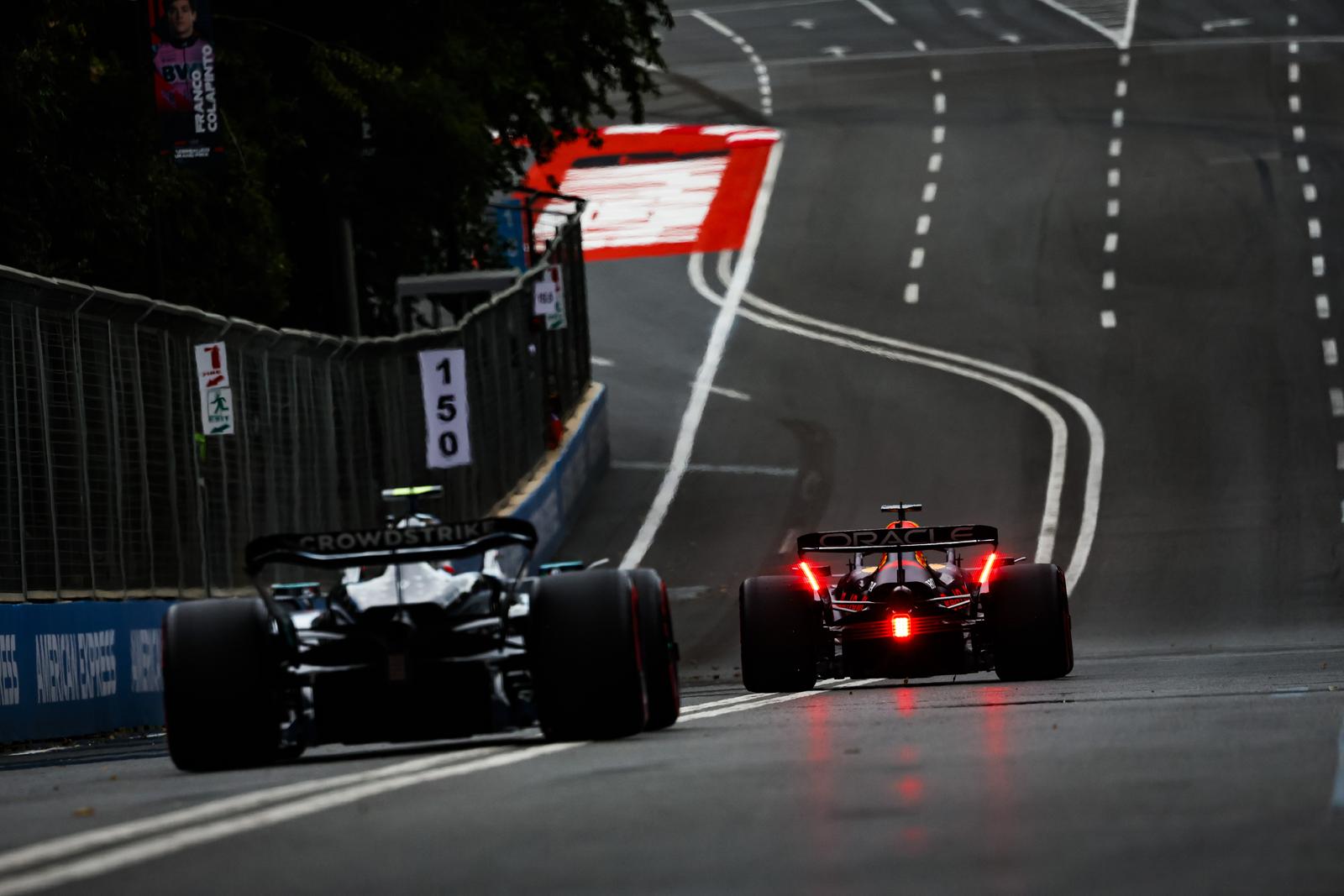 01 VERSTAPPEN Max (nld), Red Bull Racing RB21, action during the 2025 Formula 1 Qatar Airways Azerbaijan Grand Prix, 17th round of the 2025 FIA Formula One World Championship from September 19 to 21, 2025 on the Baku City Circuit, in Baku, Azerbaijan (Photo by /Sipa USA) Photo: IPA/SIPA USA