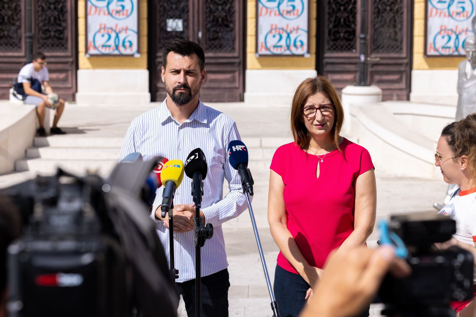 Split, 02.09.2025. - Stranka Centar održala je konferenciju za novinare na temu "Tko je pogodovao Debeljaku, a tko nije". Na fotografiji Bojan Ivošević i Marijana Puljak.
foto HINA/ Miroslav Lelas/ lm