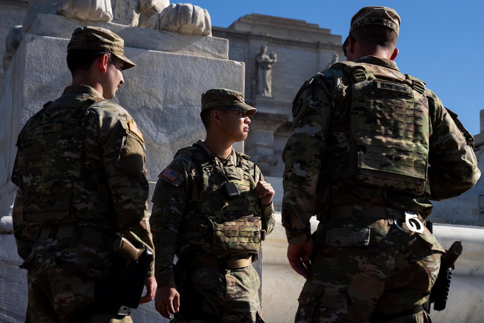 Aug 26, 2025; Washington, DC, USA; Aug. 26, 2025; Members of the Louisiana National Guard patrol the perimeter of Union Station in Washington D.C. as President Donald Trump’s deployment of National Guard troops and federal takeover of Metro Police Department continues Tuesday, Aug. 26, 2025. National Guard troops began carrying M17 pistols and M4 rifles over the weekend for self-defense.. Mandatory Credit: Josh Morgan-USA TODAY (Photo by Josh Morgan, Josh Morgan / USA TODAY NETWORK via Imagn Images/Sipa USA) Photo: USA TODAY/SIPA USA