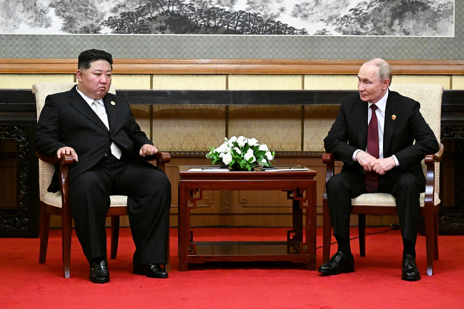 Kim Jong Un i Vladimir Putin