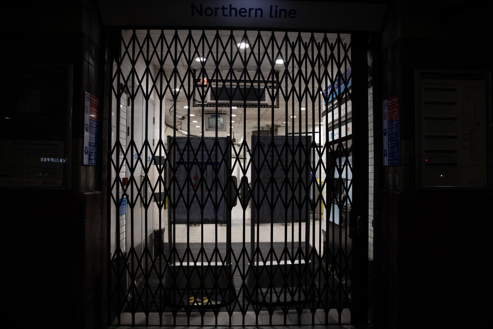 A London underground station has its gates closed as a strike begins. Members of the RMT Union began a 5-day strike, affecting the entire London Underground network. This action resulted in station closures and reduced service levels across all underground train lines. (Photo by James Willoughby / SOPA Images/Sipa USA) Photo: SOPA Images/SIPA USA