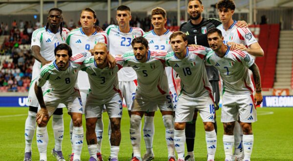 Team of Italy seen during World Cup 2026 European qualification game between national teams of Israel and Italy Maciej Rogowski/ Ball Raw Images Debrecen Nagyerdei Stadion Hungary Copyright: xMaciejxRogowskix maciejrogowski_israel_italy_2526-45 Photo: IMAGO/Maciej Rogowski/IMAGOSPORT