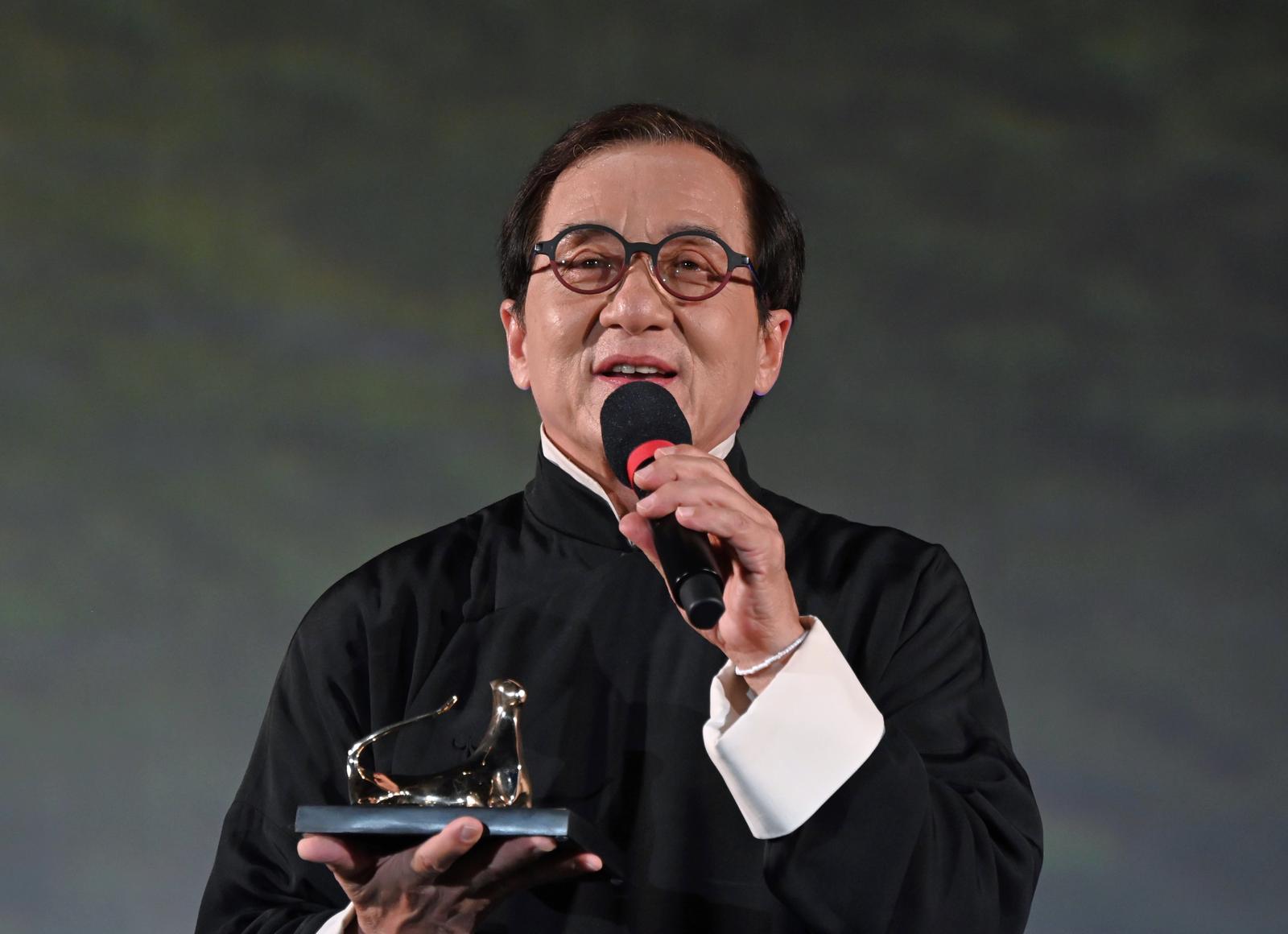 Locarno, Swiss Locarno Film Festival 2025 Jackie Chan Pardo alla Carriera red carpet In the photo: Jackie Chan Pardo alla Carriera (Photo by Nick Zonna / ipa-agency.net/IPA/Sipa USA) Photo: IPA/SIPA USA