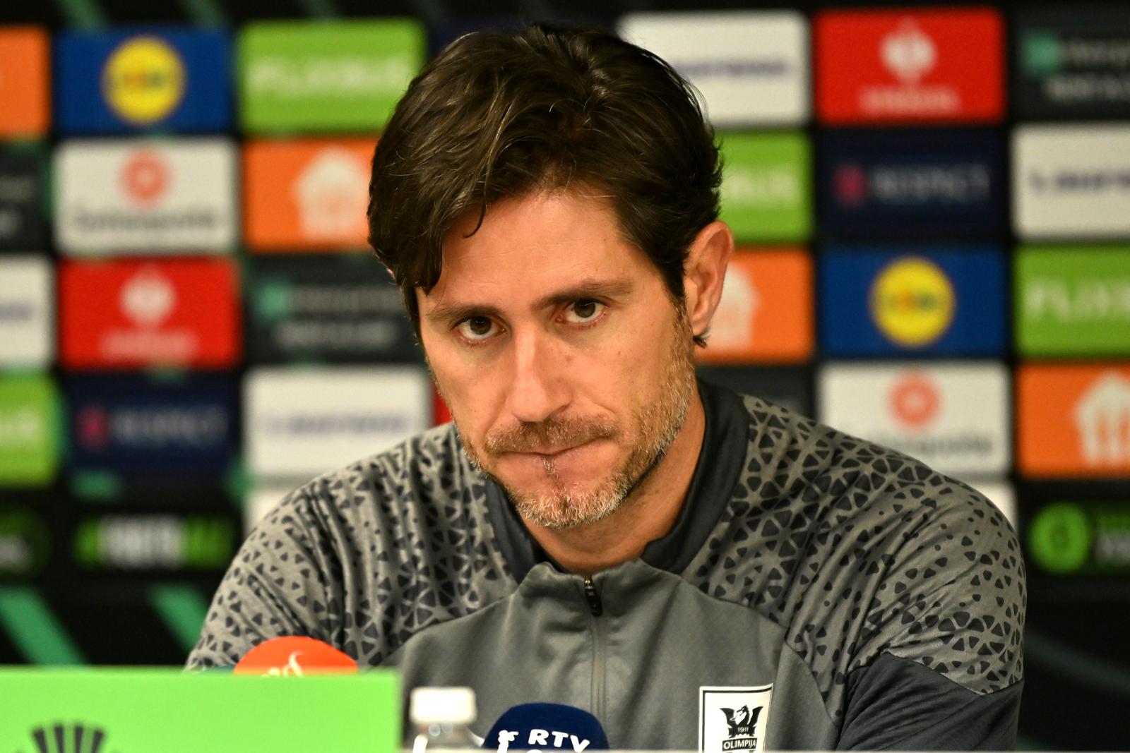 Ljubljana, Slovenia, February 19th 2025: Victor Sanchez head coach of Olimpija Ljubljana talking in press conference before the UEFA Conference League, Knockout phase play-offs 2nd leg match between Olimpija Ljubljana (Slovenia) and Borac Banja Luka (BIH) at Stadium Stozice, Ljubljana, Slovenia.  (Igor Kupljenik / SPP) (Photo by Igor Kupljenik / SPP/Sipa USA) Photo: Sports Press Photo/SIPA USA