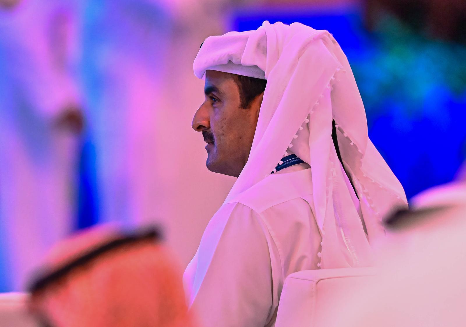QATAR ECONOMIC FORUM 2025 Sheikh Tamim Bin Hamad Al Thani Amir of Qatar attends the opening session of the Qatar Economic Forum 2025 in Doha, Qatar on May 20, 2025. DOHA Qatar Copyright: xNoushadxThekkayilx Photo: IMAGO/Noushad Thekkayil/IMAGOSPORT