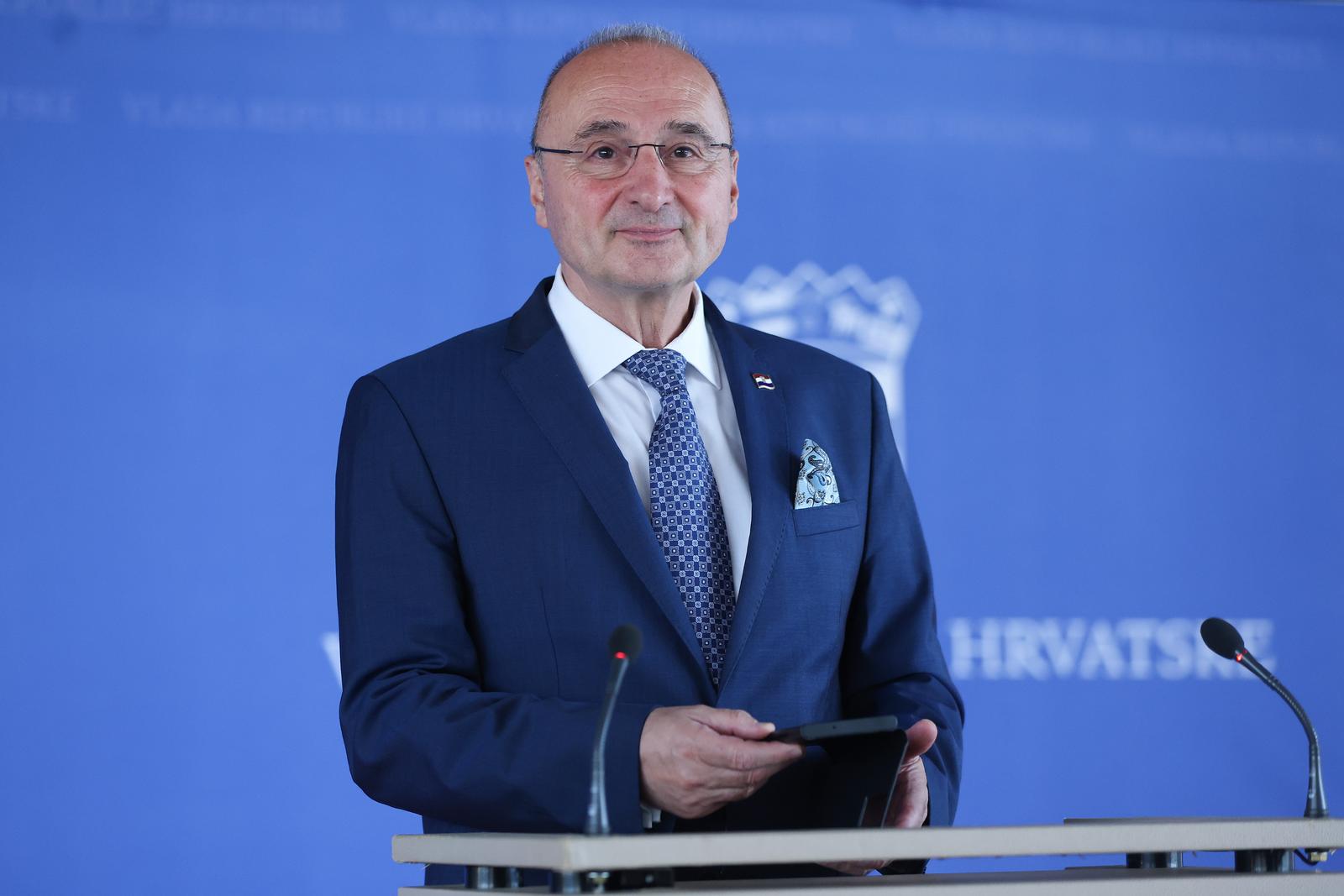 03.07.2025., Zagreb - Ministar vanjskih i europskih poslova Gordan Grlic Radman dao je izjavu medijima nakon sjednice Vlade Republike Hrvatske u Nacionalnoj i sveucilisnoj knjiznici. Photo: Sanjin Strukic/PIXSELL