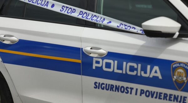 03.09.2025., Tenja - Kuca u kojoj je izvrseno ubojstvo. Photo: David Jerkovic/PIXSELL Photo: David Jerkovic/PIXSELL